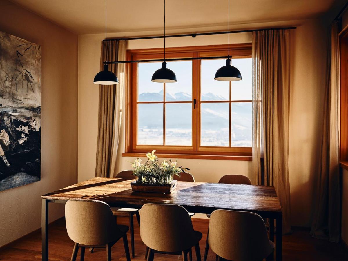 Tauroa Krenn Hotel Purgg Bagian luar foto