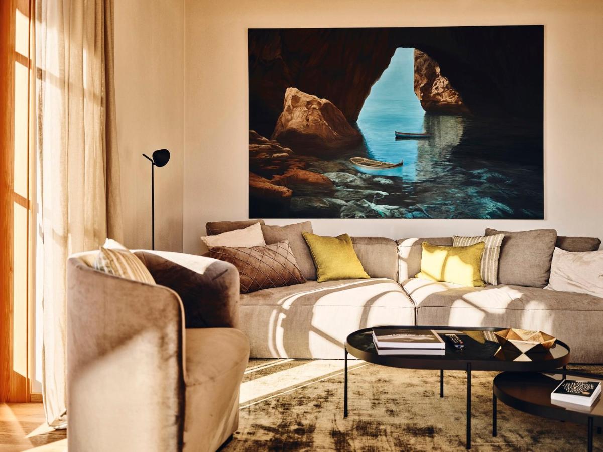 Tauroa Krenn Hotel Purgg Bagian luar foto