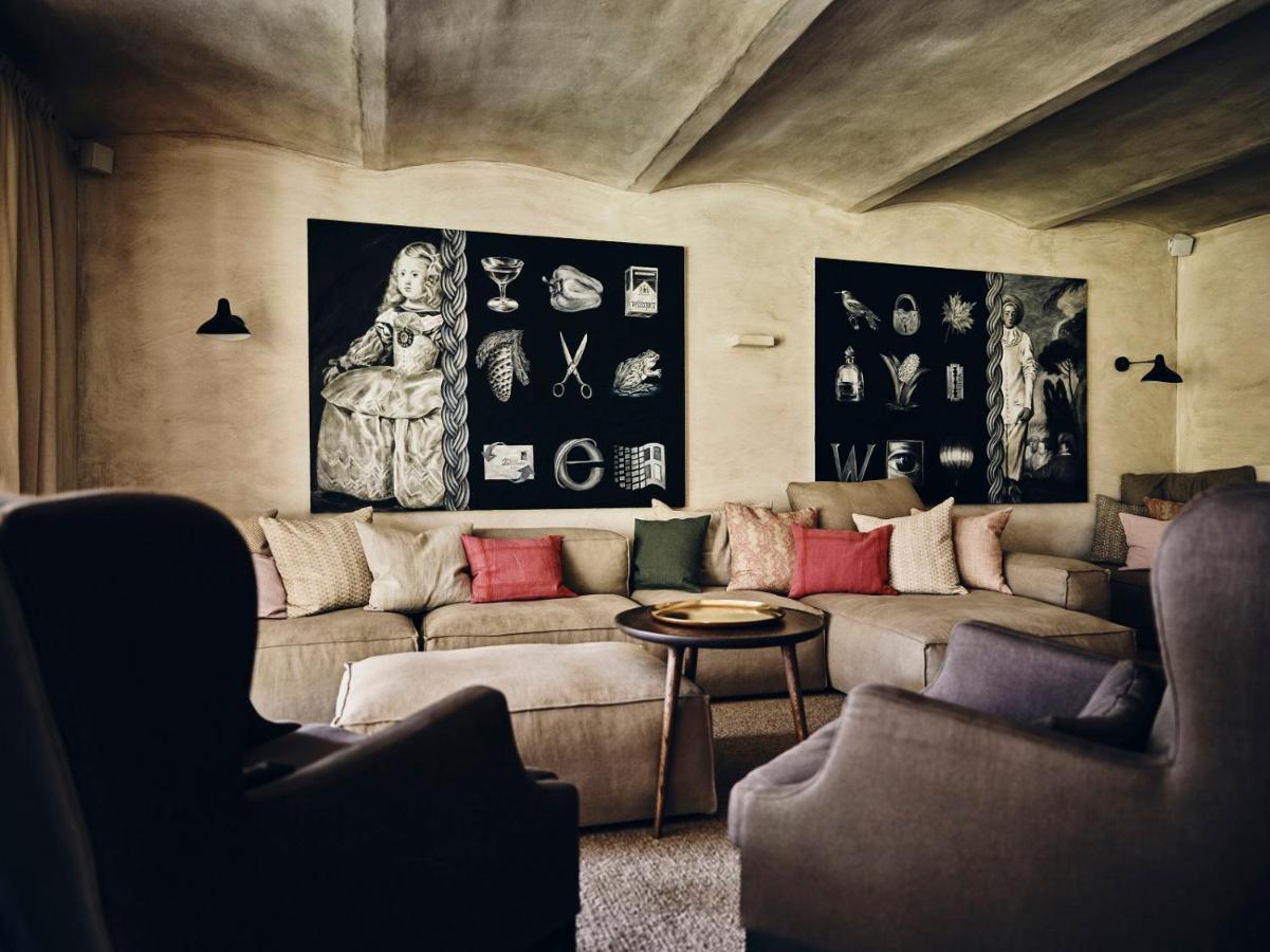 Tauroa Krenn Hotel Purgg Bagian luar foto